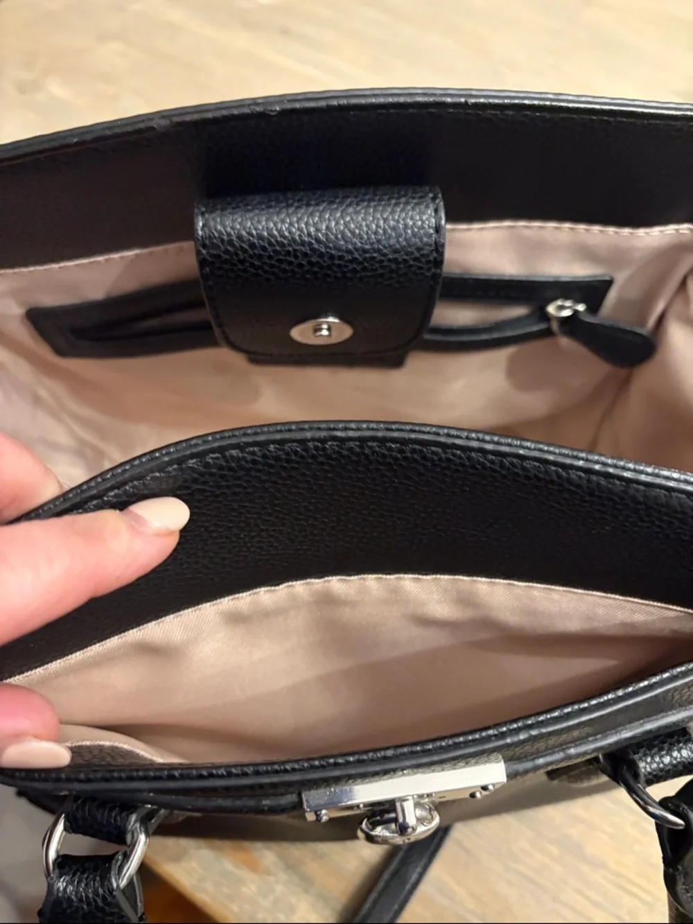 Dana Buchman Black Pebbled faux leather Satchel Silver Lock Crossbody Strap